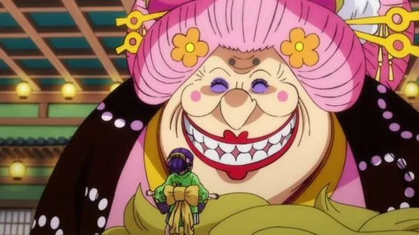 big mom thân hình khổng lồ 