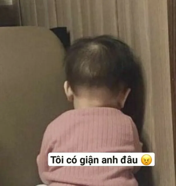 meme em bé giận dễ thương 