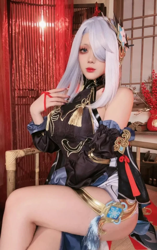 ảnh cosplay genshin sexy