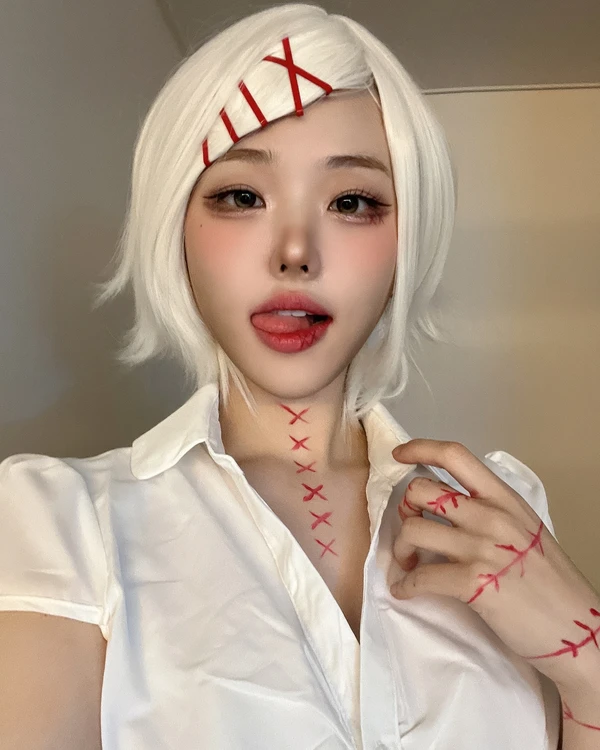 Hina cosplay nổi bật nhất