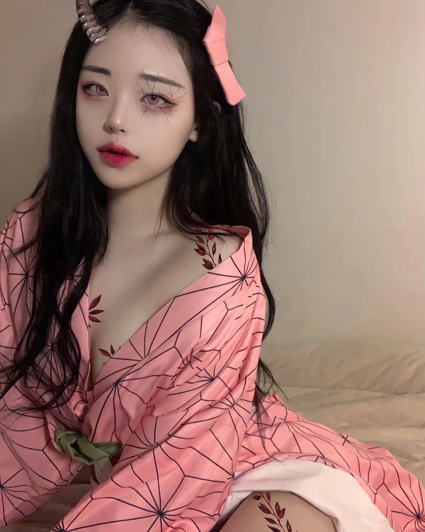 Hina cosplay quyến rũ