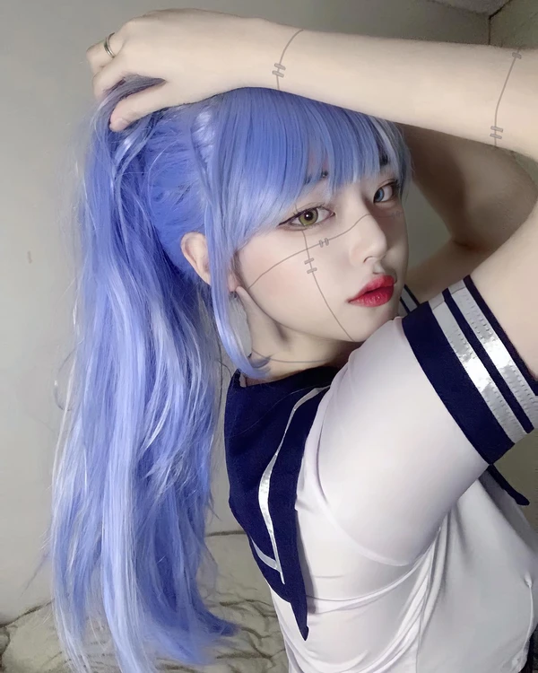 Hina cosplay váy hồng