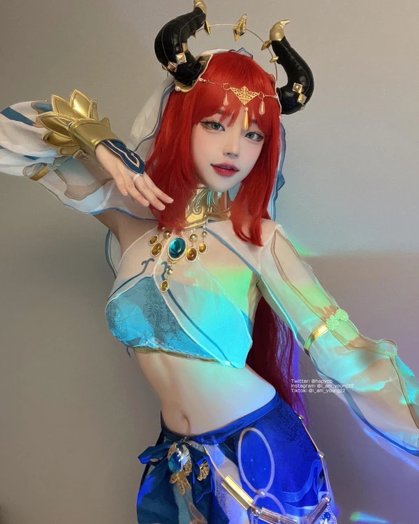 Hina cosplay váy tím