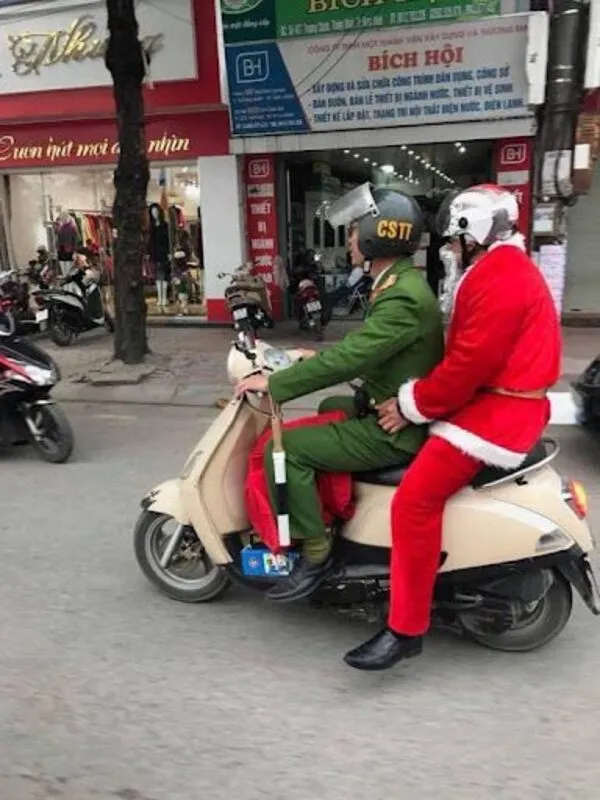 meme giáng sinh ông già noel 