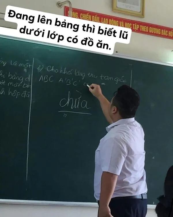 meme học bài lên bảng 