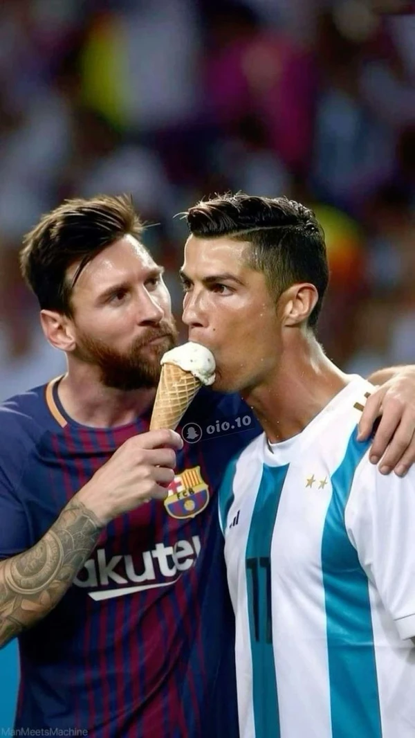 ronaldo kiss messi meme