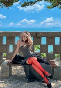 ảnh mạng gái xinh chụp dáng