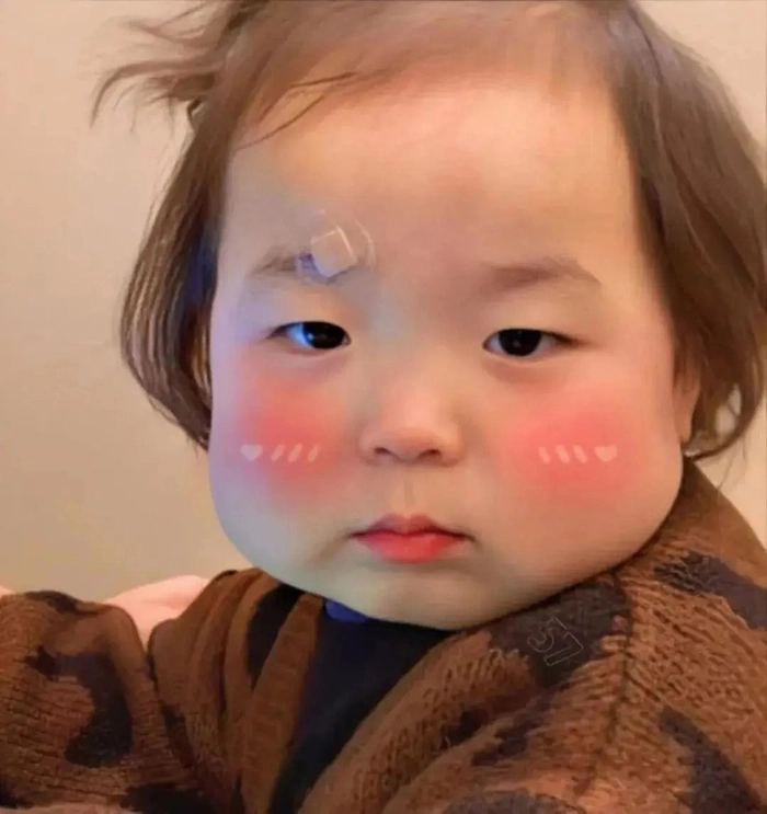 Ảnh em bé cute buồn cười