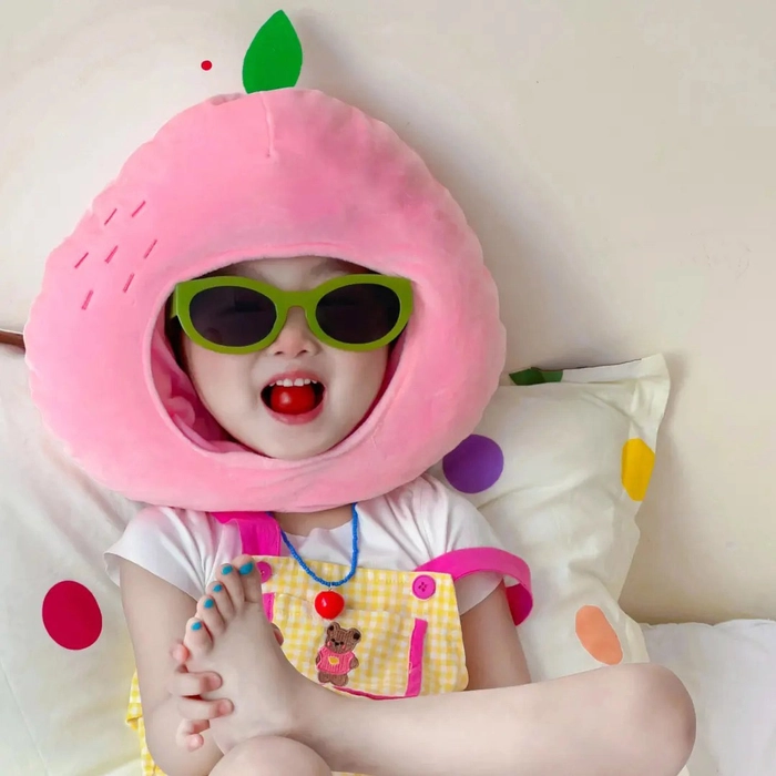 Ảnh em bé cute đội nón thú