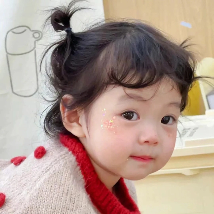 Hình ảnh em bé cute cosplay anime