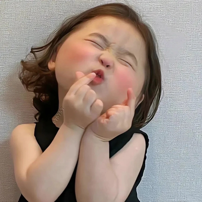 Những hình ảnh em bé cute