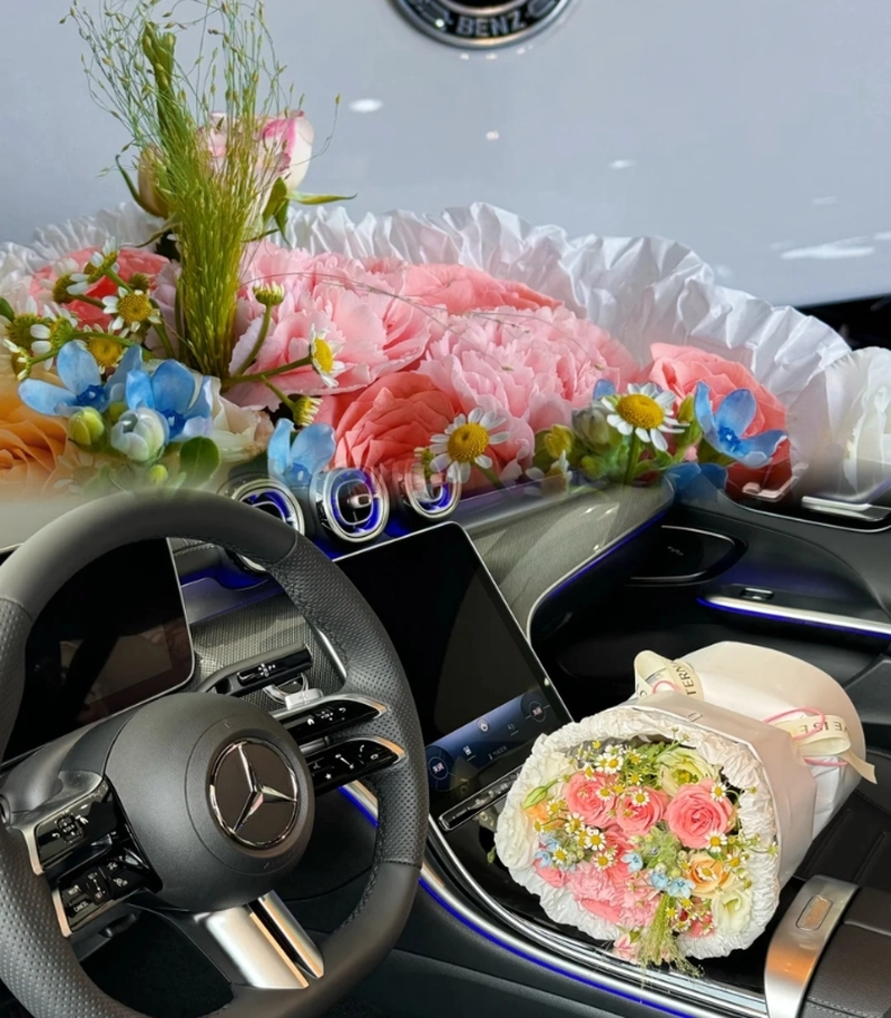 Ảnh hoa trên xe ô tô đón dâu