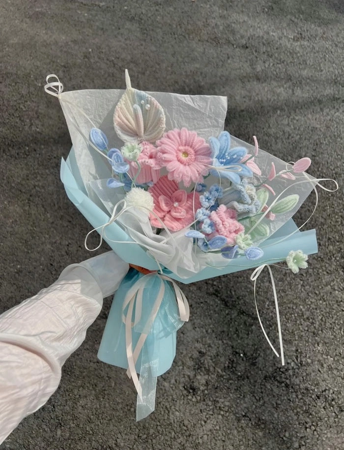 Bó hoa kẽm nhung nhỏ xinh
