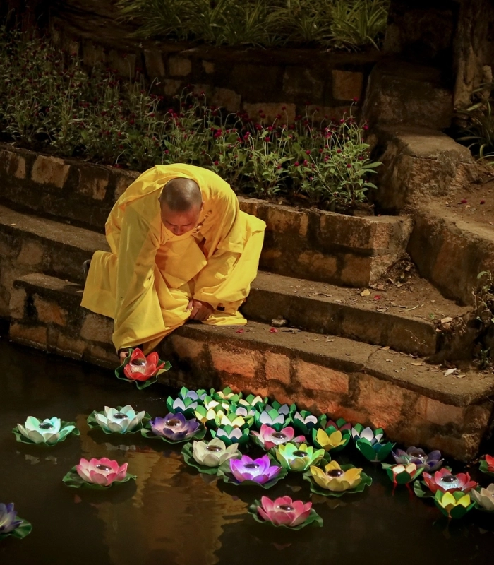 Hình ảnh hoa đăng mang ý nghĩa tâm linh