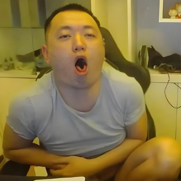 hình meme mắc nôn
