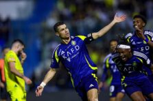 Cristiano Ronaldo – Huyền Thoại Bóng Đá Bồ Đào Nha