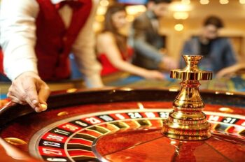 Quay Hũ Online – Trò Chơi Cá Cược Casino Hấp Dẫn Nhất