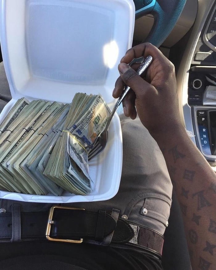 ảnh meme tiền sáng tạo cực hài