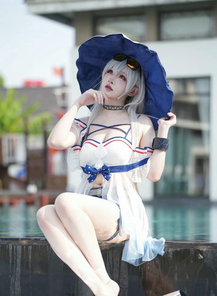 vibe cosplay biển
