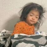 Hình ảnh meme mới ngủ dậy mắt mở không nổi