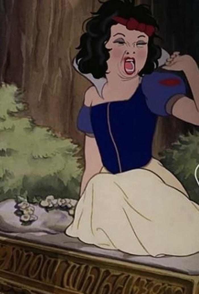 Hình meme mới ngủ dậy nhìn ngáo ngơ