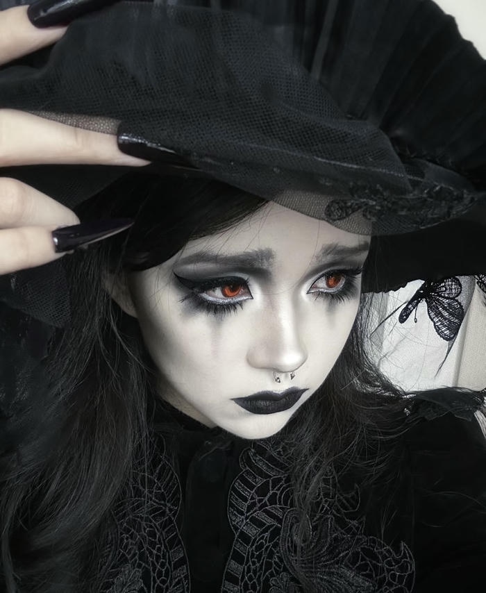 Hình phù thuỷ cosplay huyền bí