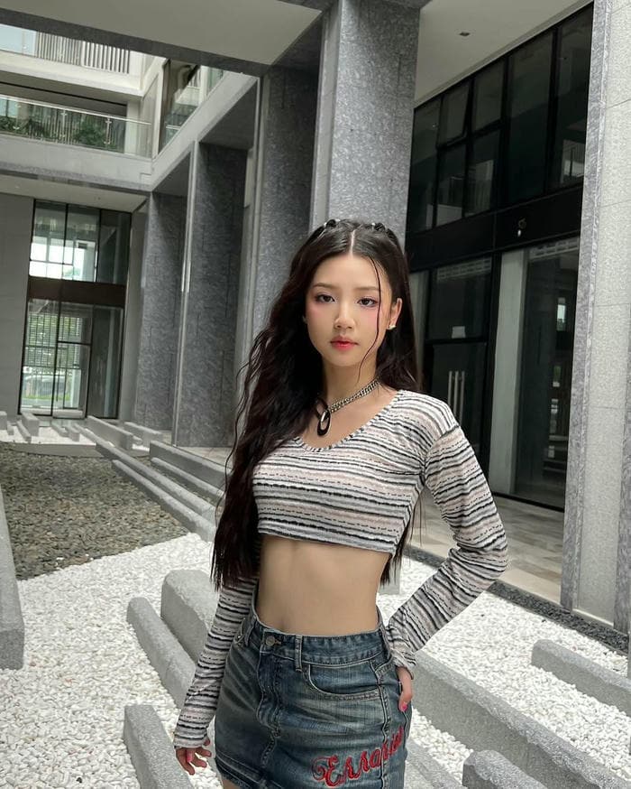 Hình sexy của Amee ánh nhìn cuốn hút