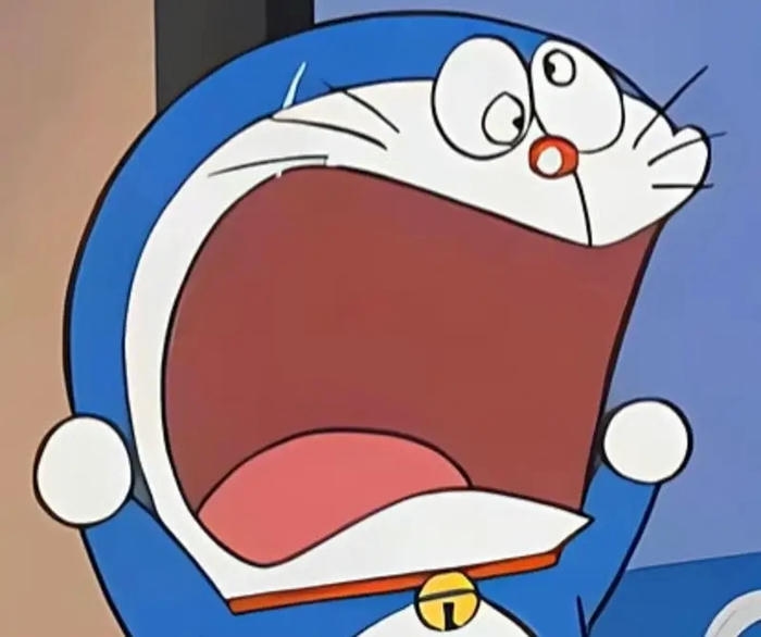Meme doraemon hốt hoảng phản ứng không kiểm soát
