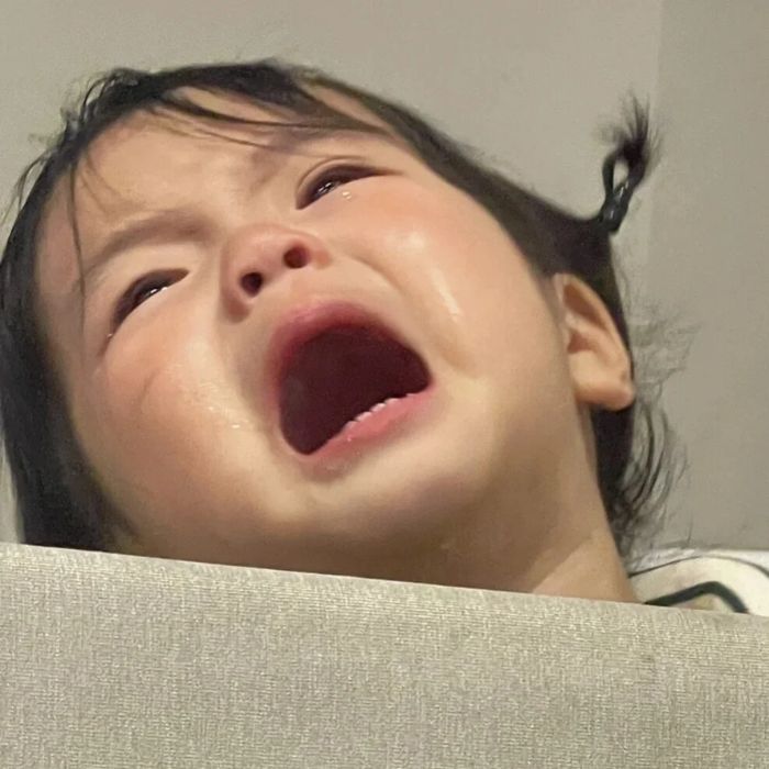 ảnh bé meme sad