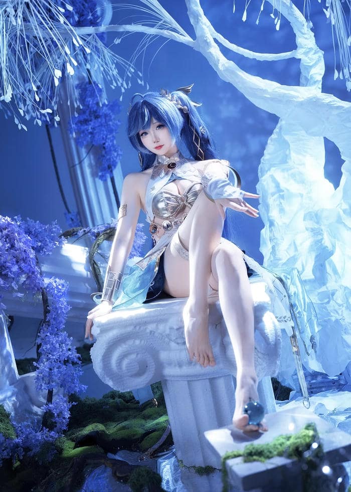 ảnh cosplay anime nữ hiện đại