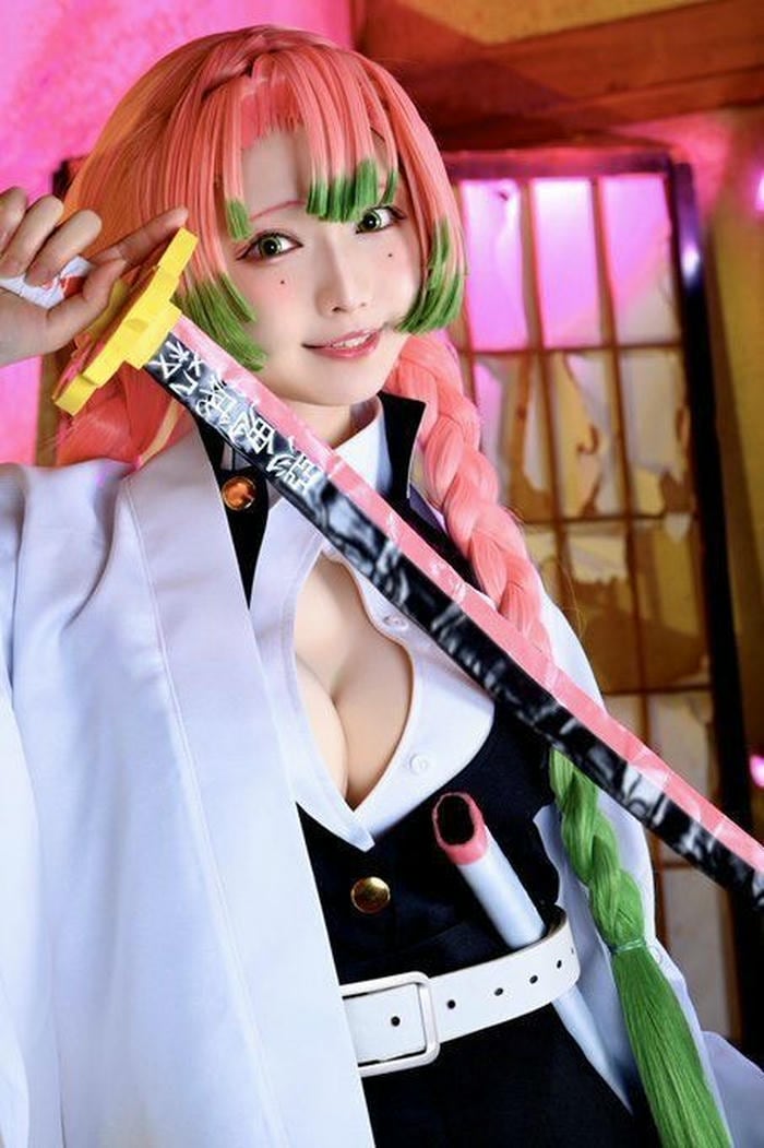 ảnh cosplay luyến trụ đẹp thần thái