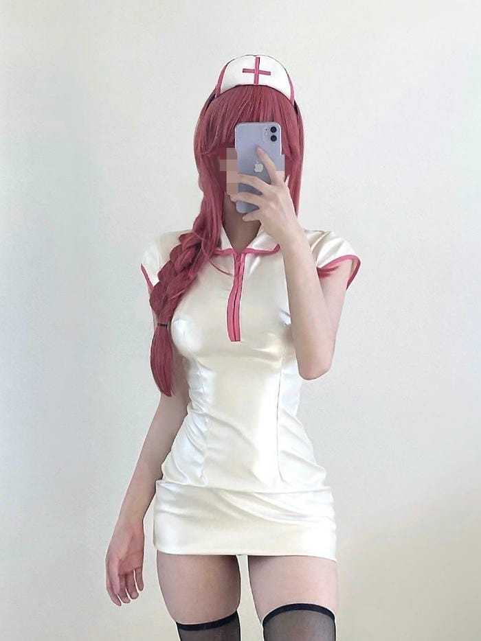 ảnh cosplay y tá dễ thương xinh
