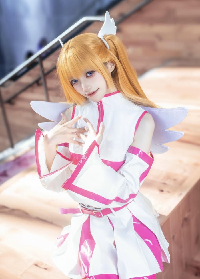 cosplay anime girl cuốn hút