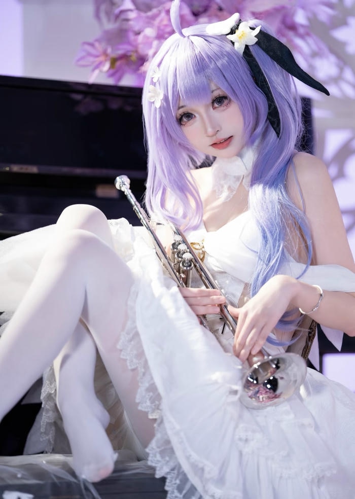 cosplay girl anime style