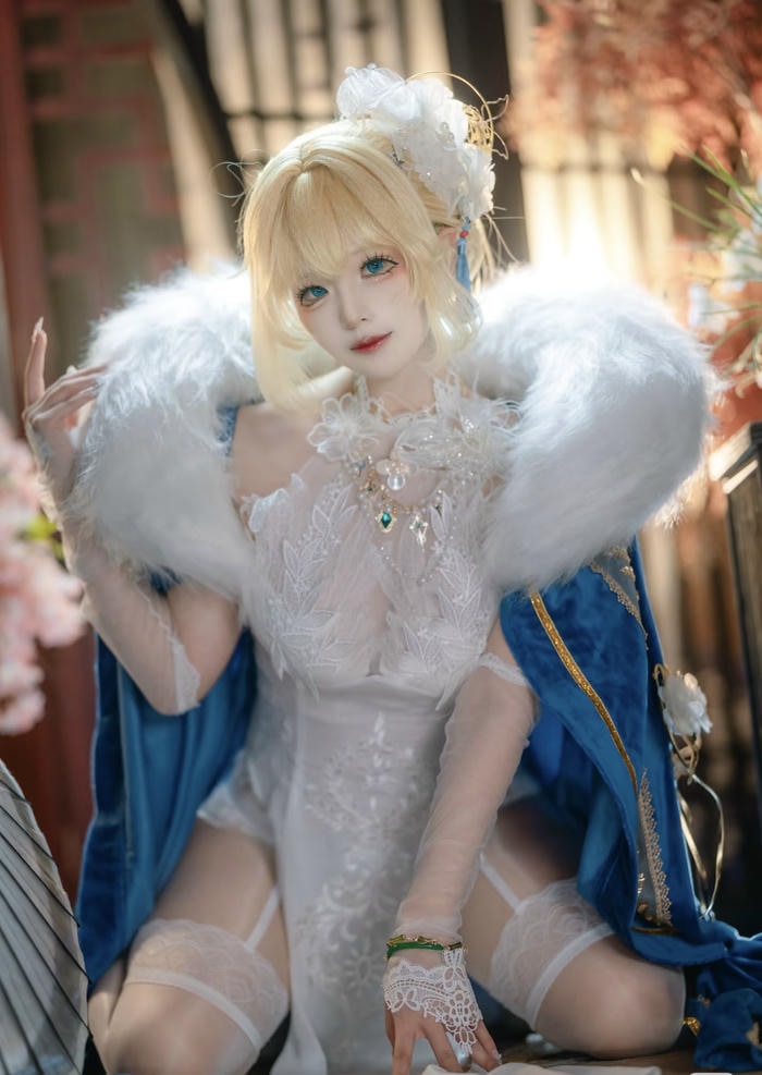 cosplayer nữ anime thời trang