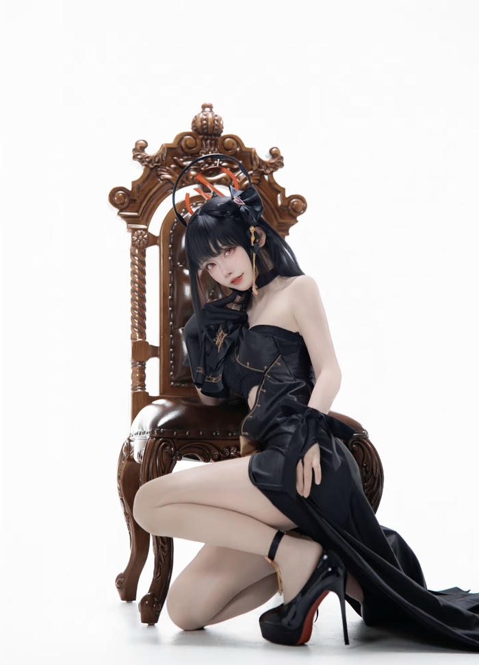 gái cosplay nhân vật hoạt hình Nhật