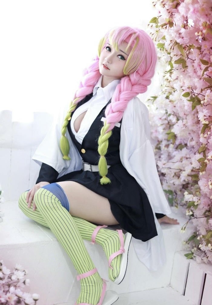 hình ảnh cosplay luyến trụ anime style