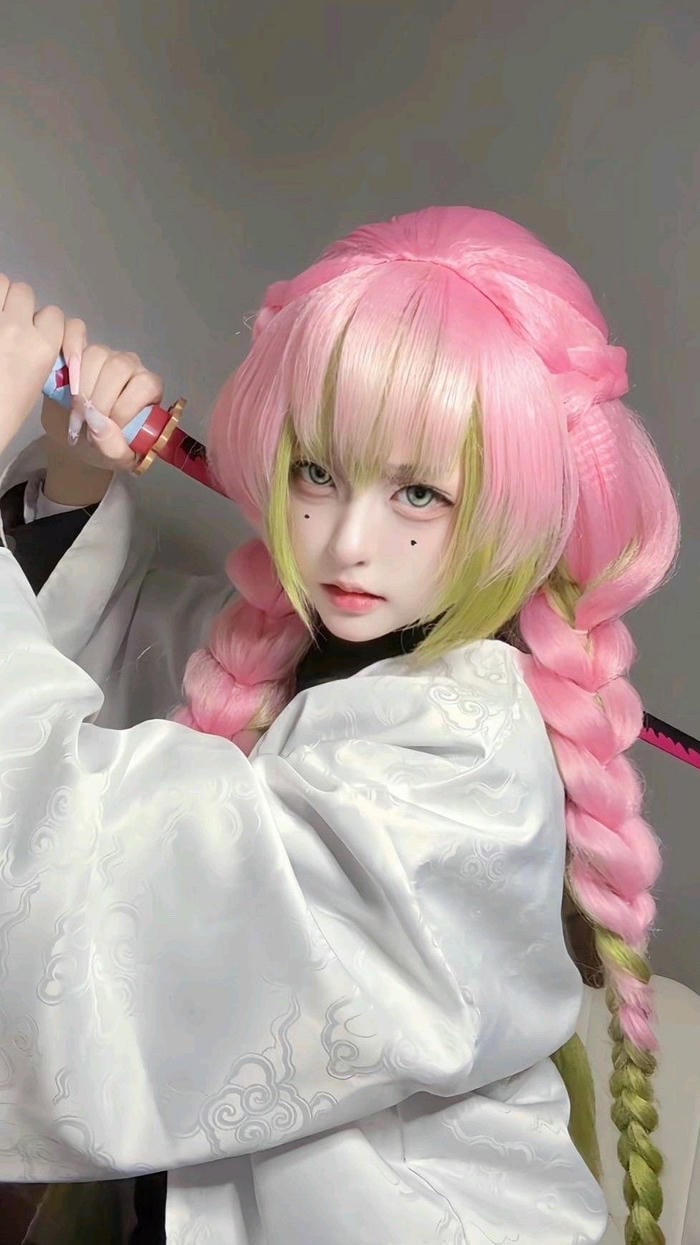 hình ảnh cosplay luyến trụ dễ thương