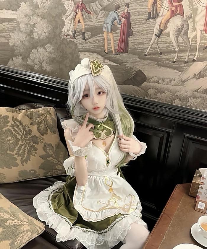 trang phục cosplay pastel