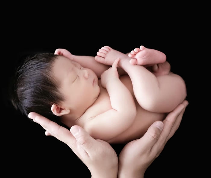 Ảnh avatar bé sơ sinh dễ thương