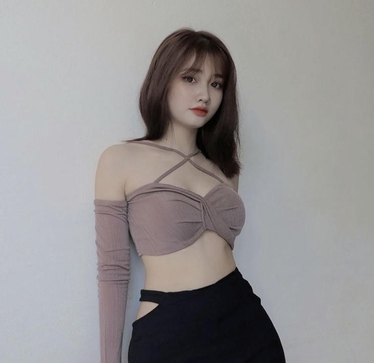 Gái xinh Khánh Huyền bikini sexy mang cảm giác quyến rũ