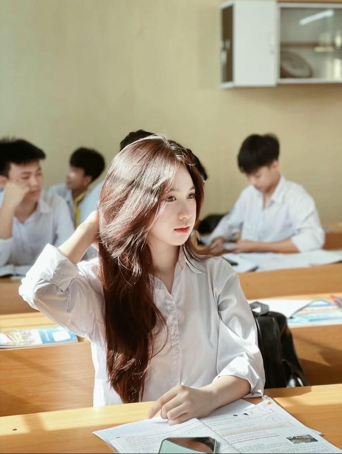 Hình ảnh học sinh cấp 3 kín đáo thanh nhã