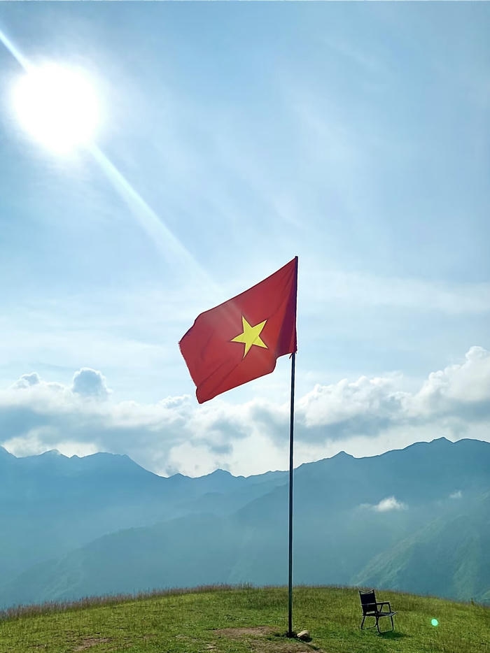 avatar quốc kỳ hình cờ việt nam cực ấn tượng